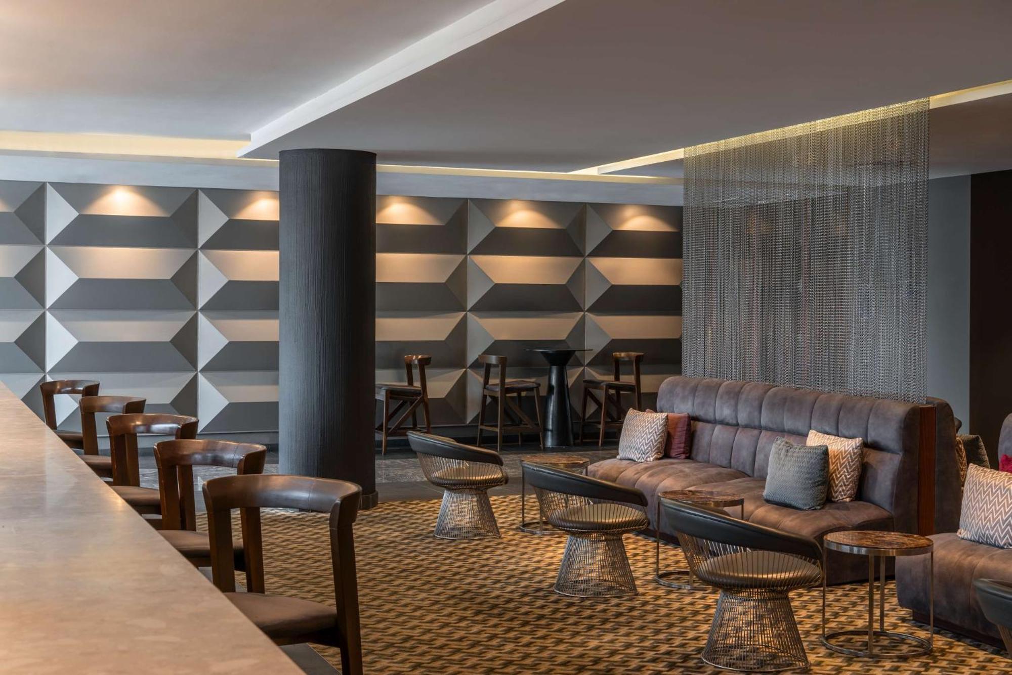 Radisson Blu Okoume Palace Hotel, Libreville Exterior photo