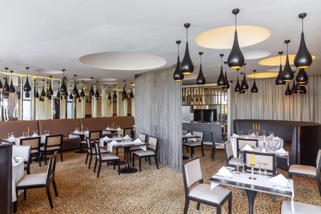 Radisson Blu Okoume Palace Hotel, Libreville Exterior photo